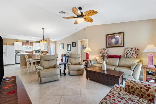 $2,200 | 470 Oboe Way, The Villages, FL 32162