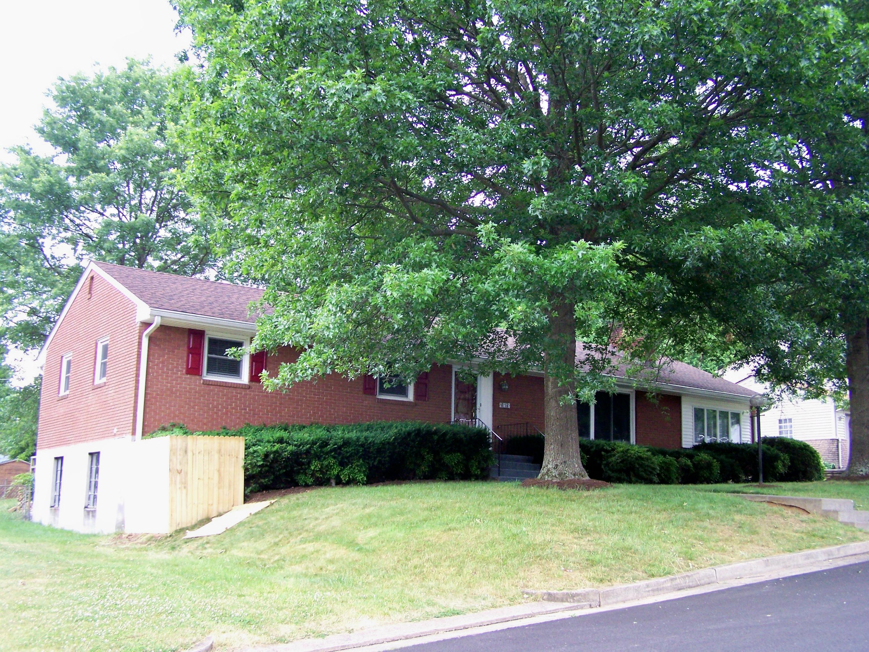 1615 Dodson Road Northwest Roanoke, VA 24017 - Photo 1 of 35 1615 Dodson Road, NW, Roanoke, VA