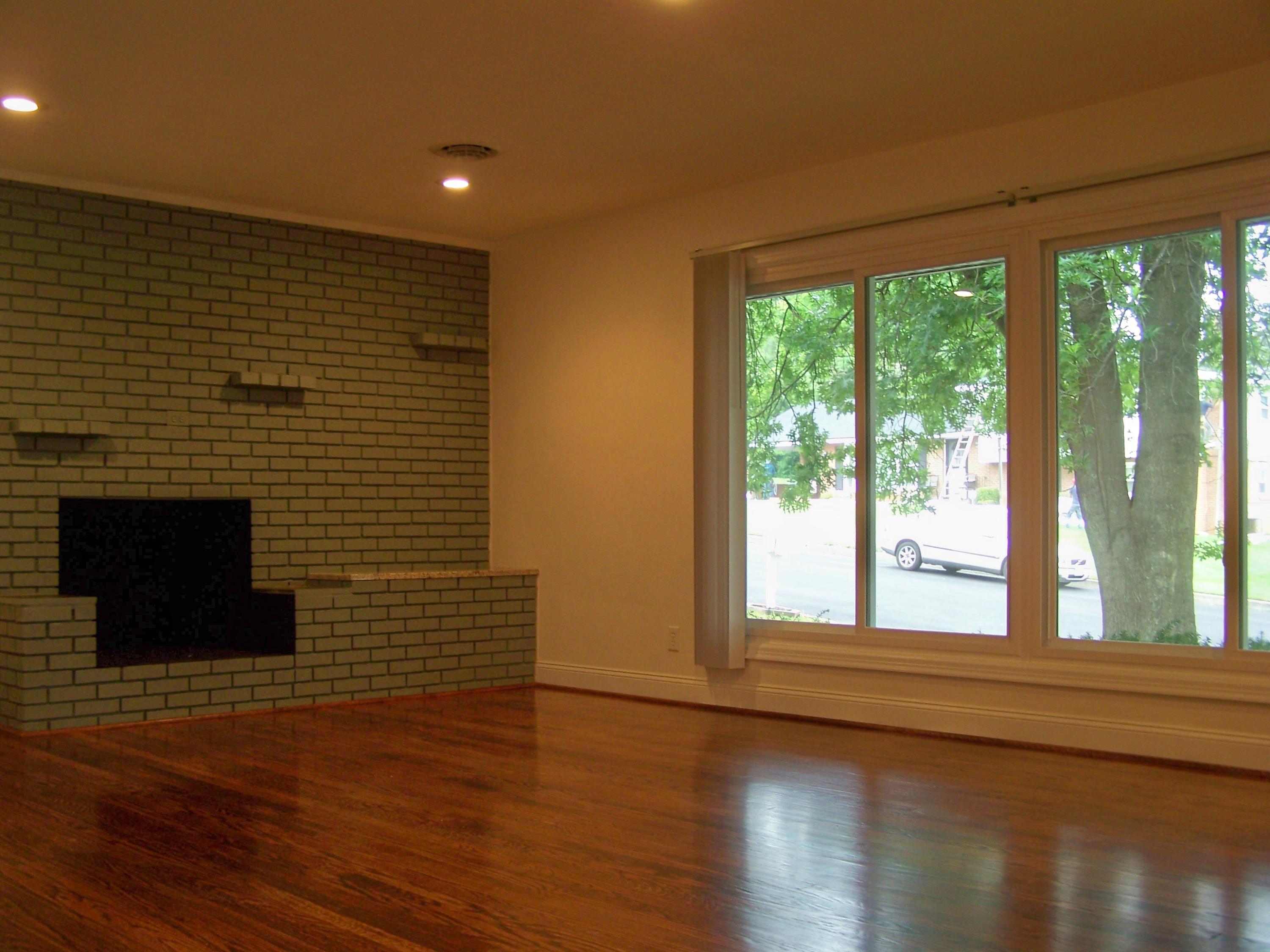 1615 Dodson Road Northwest Roanoke, VA 24017 - Photo 11 of 35 100_9953