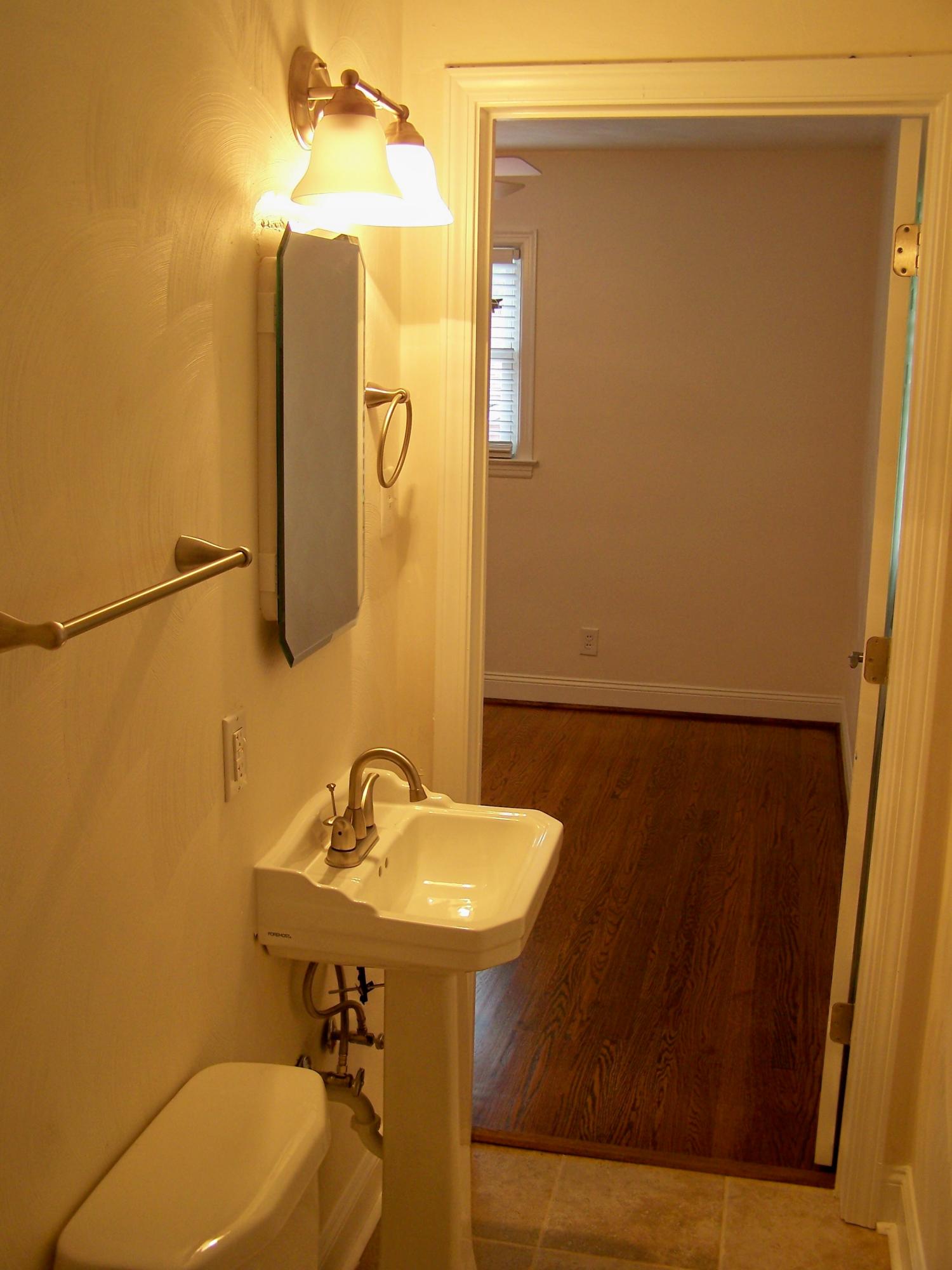 1615 Dodson Road Northwest Roanoke, VA 24017 - Photo 31 of 35 101_0005