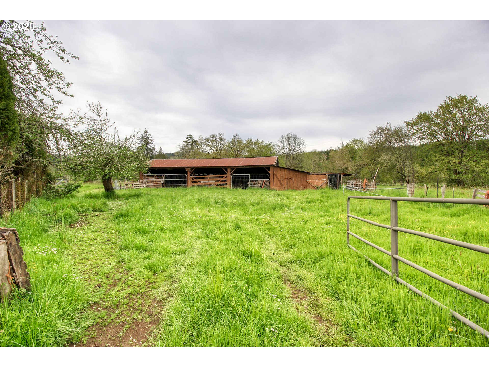 73578 London Road Cottage Grove, OR 97424 - Photo 19 of 26 Gallery Image 19