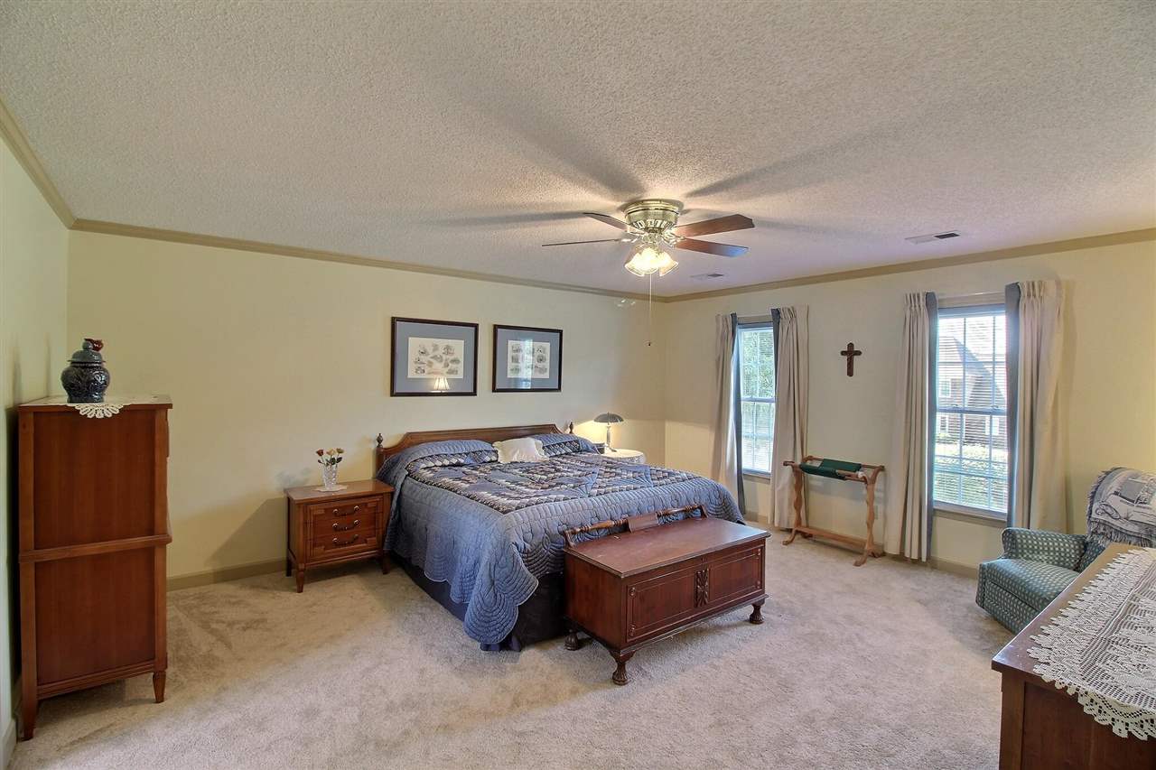 734 West Powell Road Collierville, TN 38017 - Photo 12 of 25 Gallery Image 12