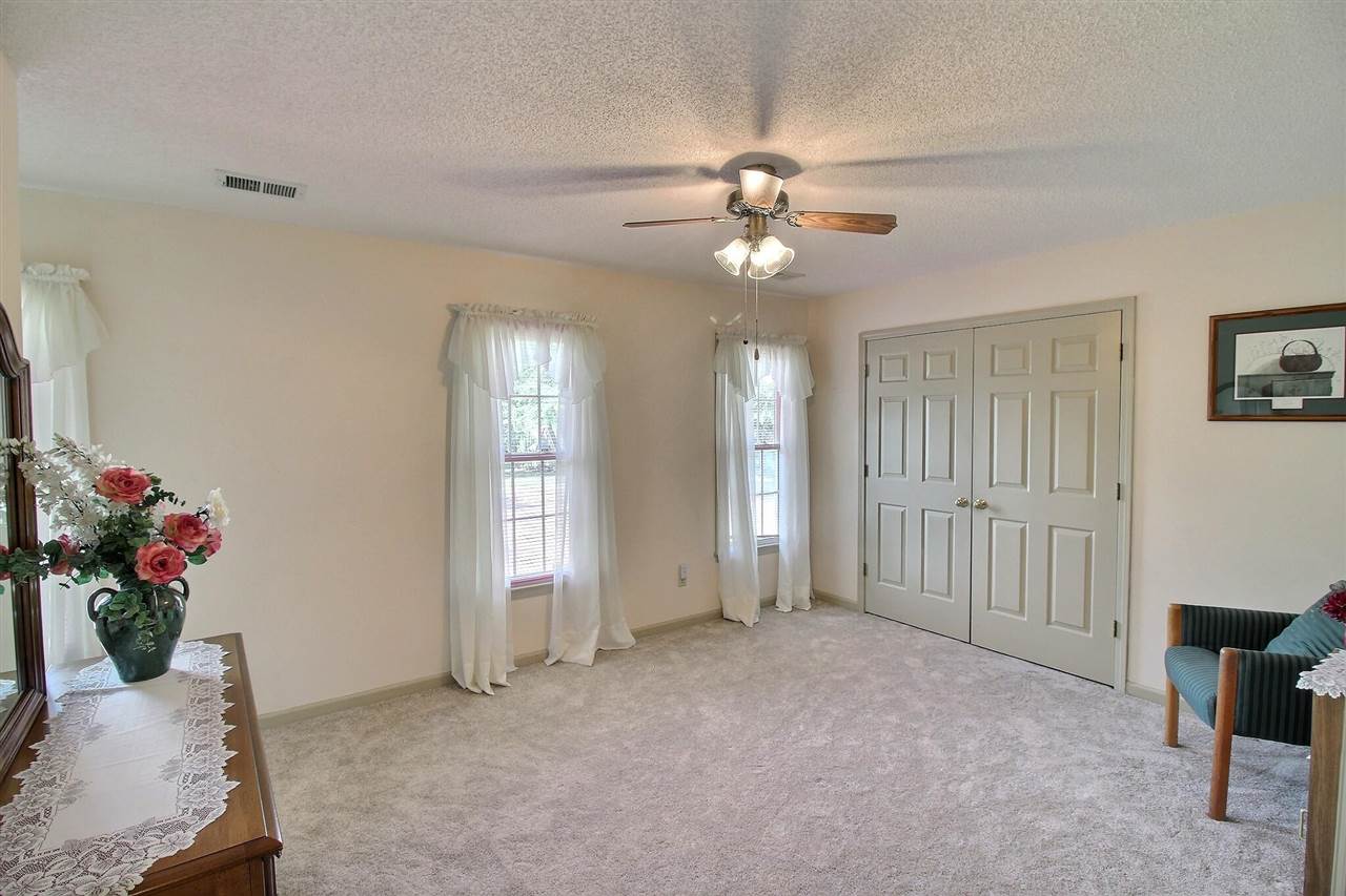 734 West Powell Road Collierville, TN 38017 - Photo 15 of 25 Gallery Image 15