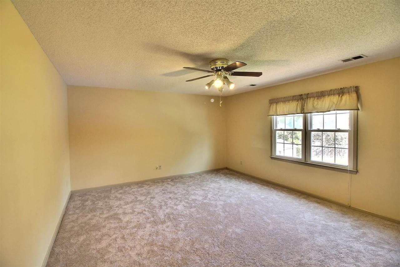 734 West Powell Road Collierville, TN 38017 - Photo 17 of 25 Gallery Image 17