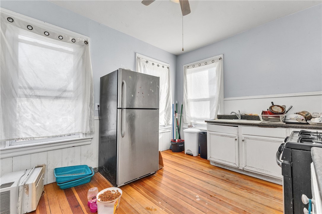 45 Wendell Street Providence, RI 02909 - Photo 38 of 41