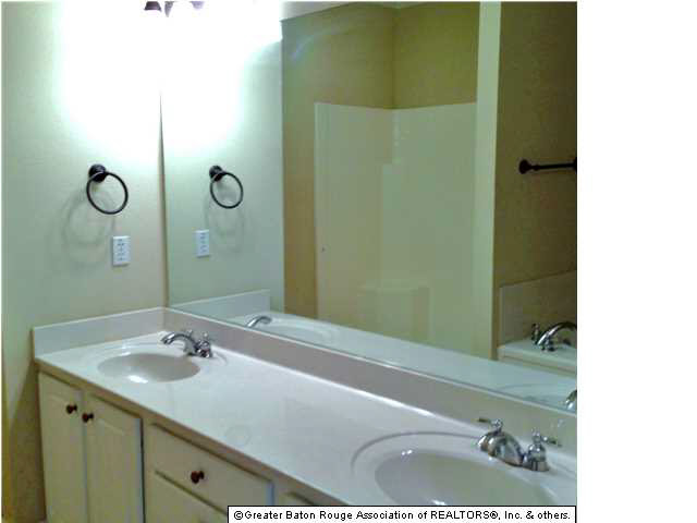 2860 Magazine Drive Baton Rouge, LA 70816 - Photo 5 of 9 Gallery Image 5