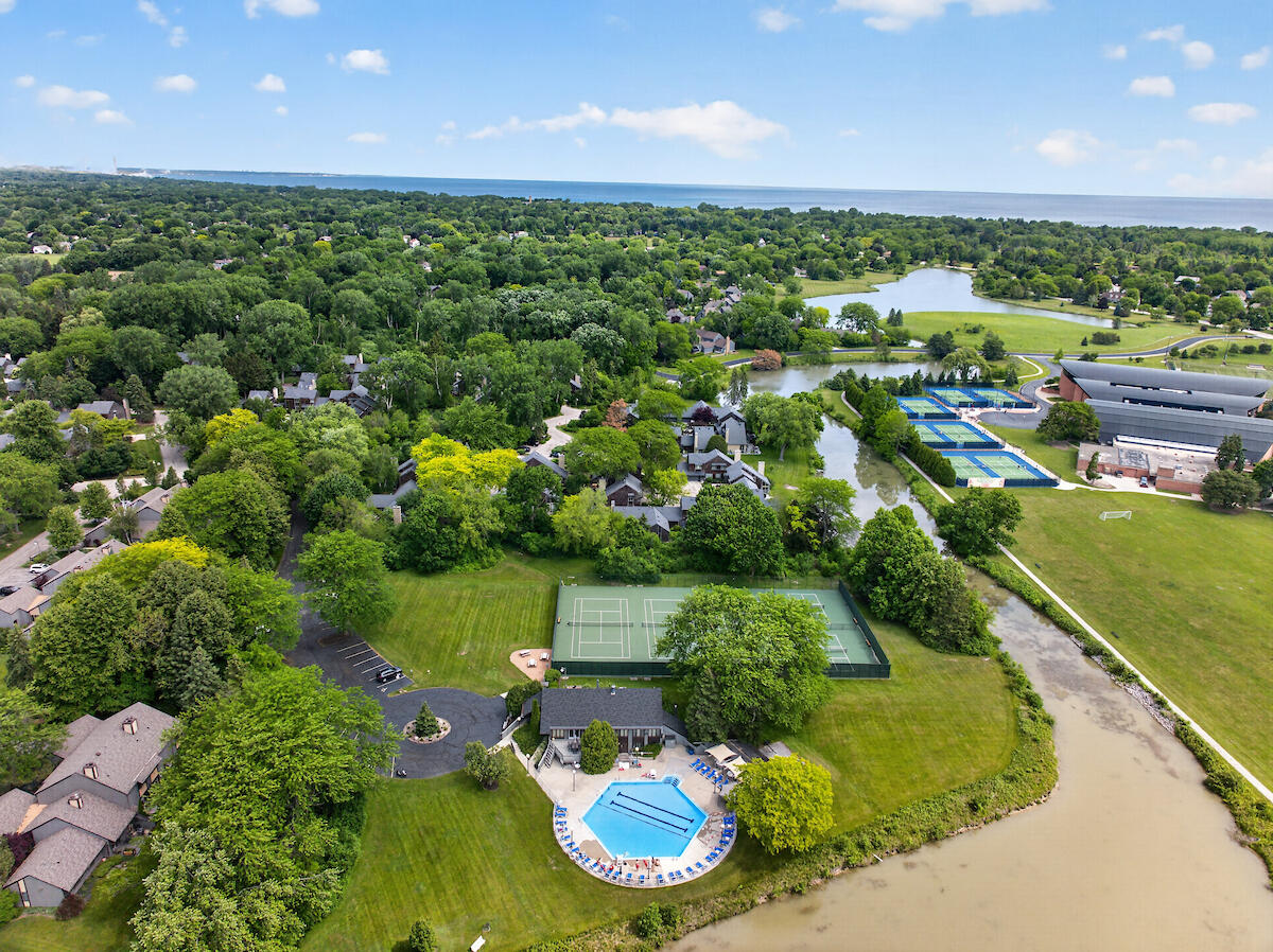 152 Lakefield Court Wind Point, WI 53402 - Photo 30 of 40 Wind meadows pool and tennis courts