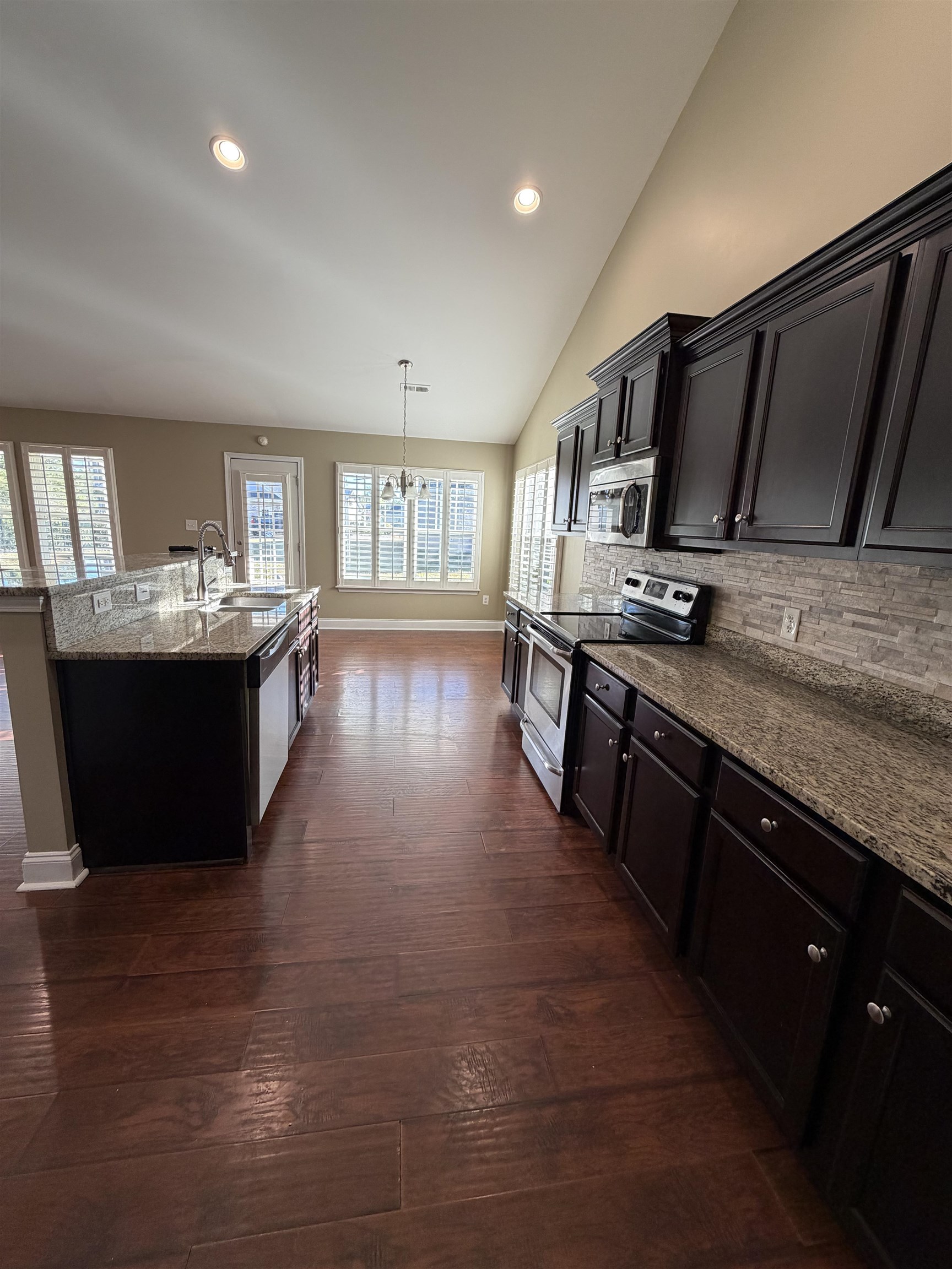 619 Uniola Drive Myrtle Beach, SC 29579 - Photo 6 of 17