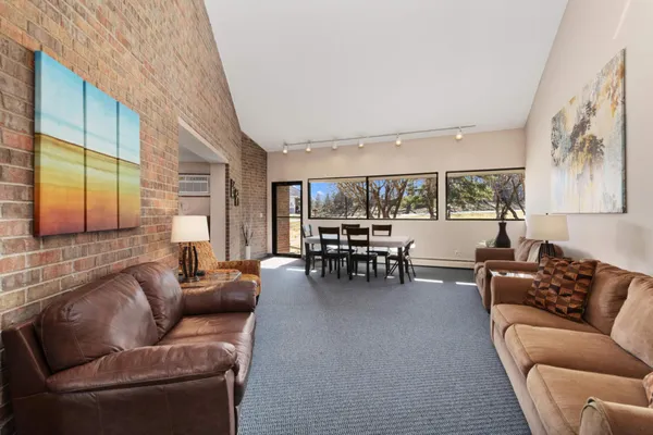 $134,900 | 4300 Trenton Lane North, Unit 2319, Plymouth, MN 55442