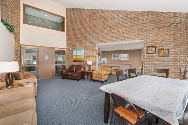 $134,900 | 4300 Trenton Lane North, Unit 2319, Plymouth, MN 55442