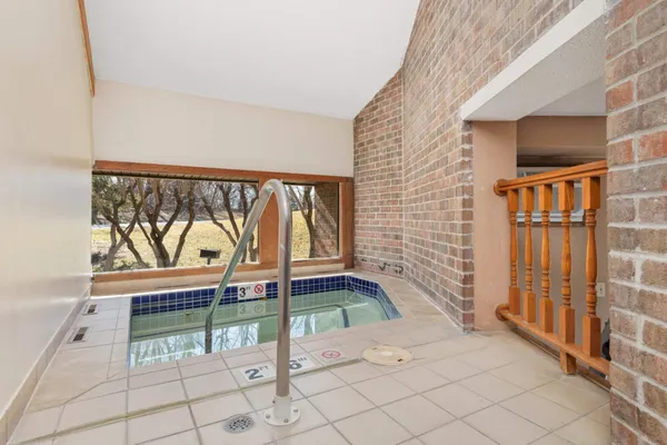 $134,900 | 4300 Trenton Lane North, Unit 2319, Plymouth, MN 55442