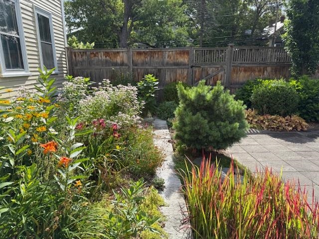 58 Oak Street Brattleboro, VT 05301 - Photo 24 of 39