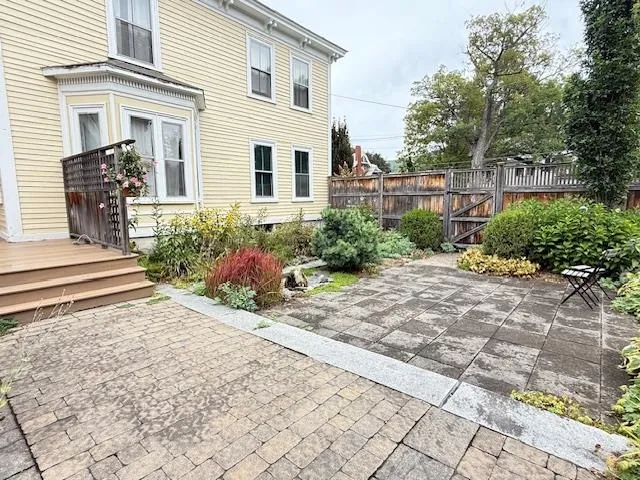 $625,000 | 58 Oak Street, Brattleboro, VT 05301