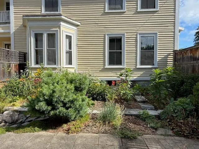 $625,000 | 58 Oak Street, Brattleboro, VT 05301