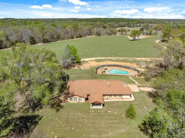 $675,000 | 1800 County Road 1207, Canton, TX 75103