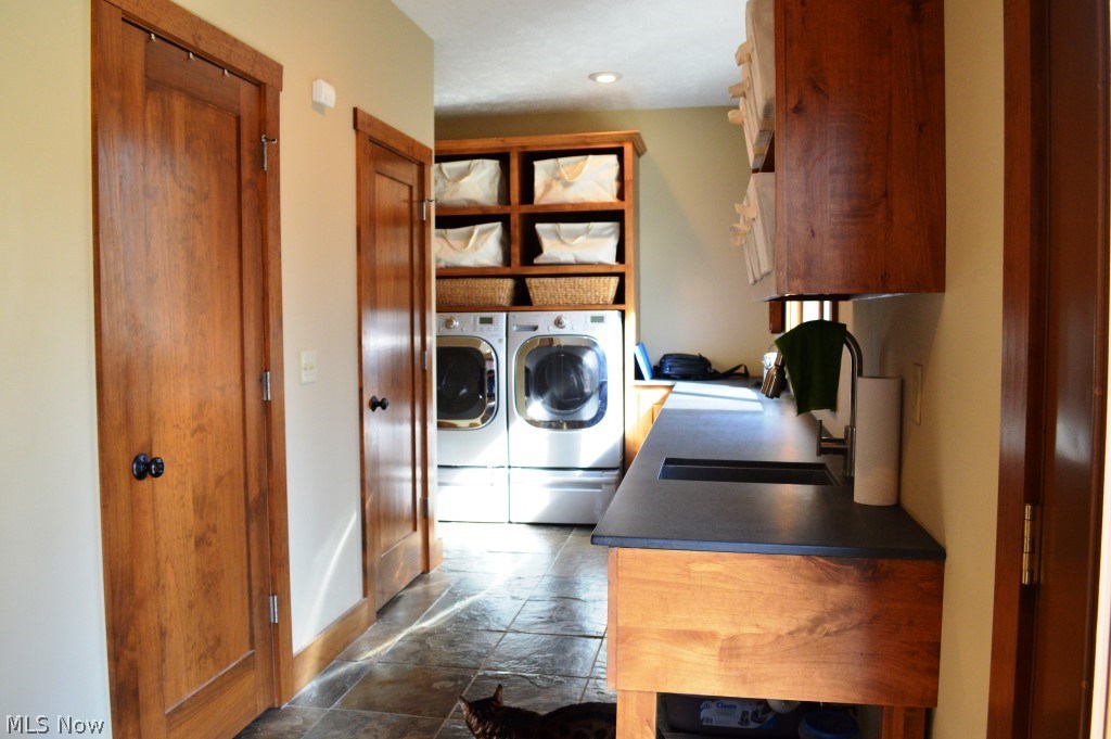 692 Eli Locust Road Washington, WV 26181 - Photo 21 of 34 Laundry Room