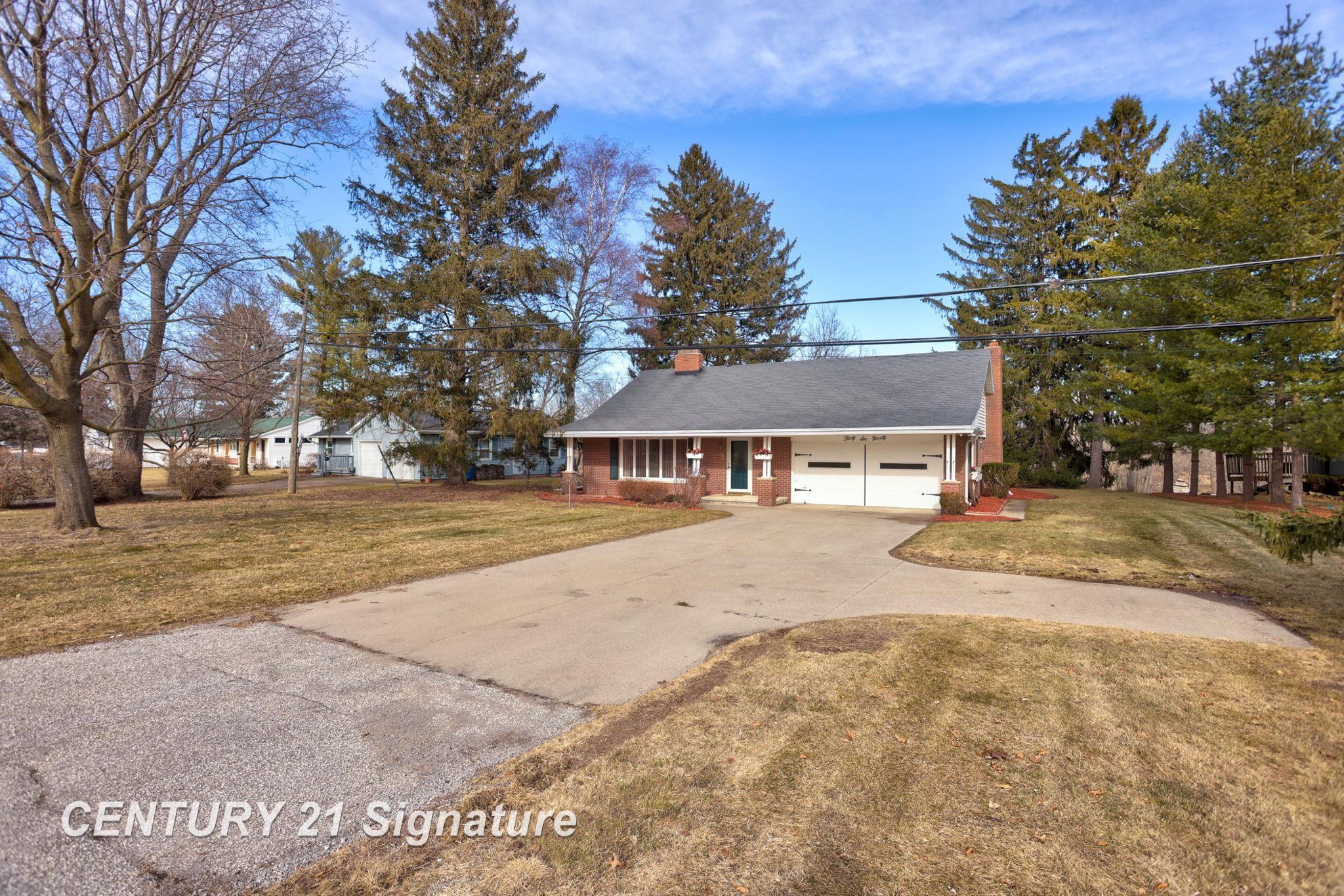 3690 North River Road Freeland, MI 48623 - Photo 6 of 57