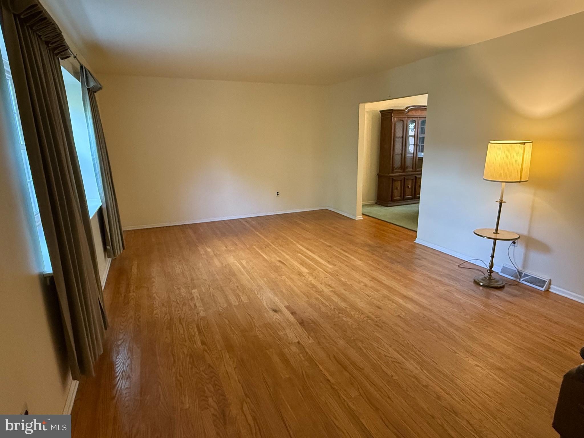 203 Moore Road Wallingford, PA 19086 - Photo 8 of 26 Living Room