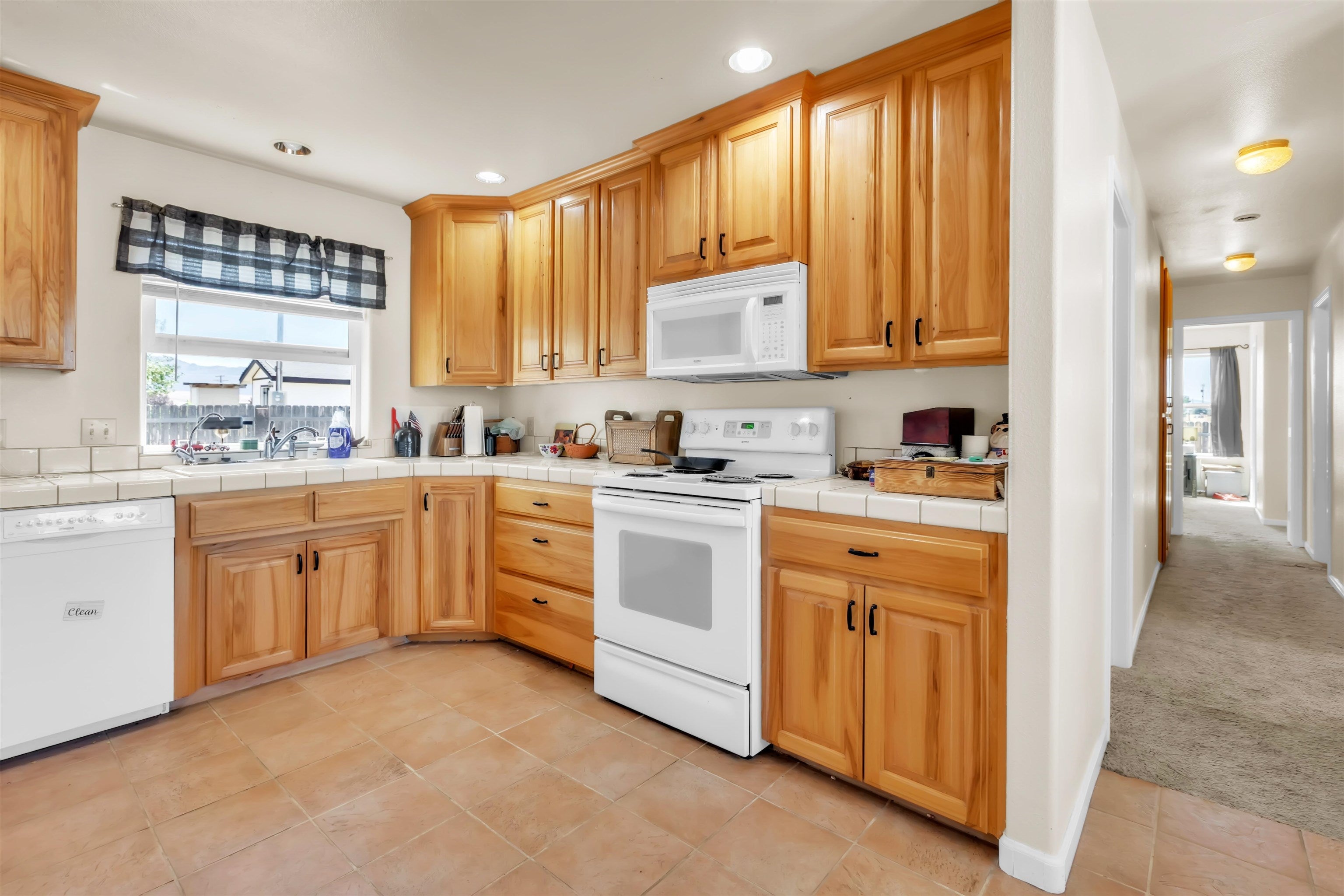 710-405 Center Road Susanville, CA 96130 - Photo 17 of 31 Gallery Image 17