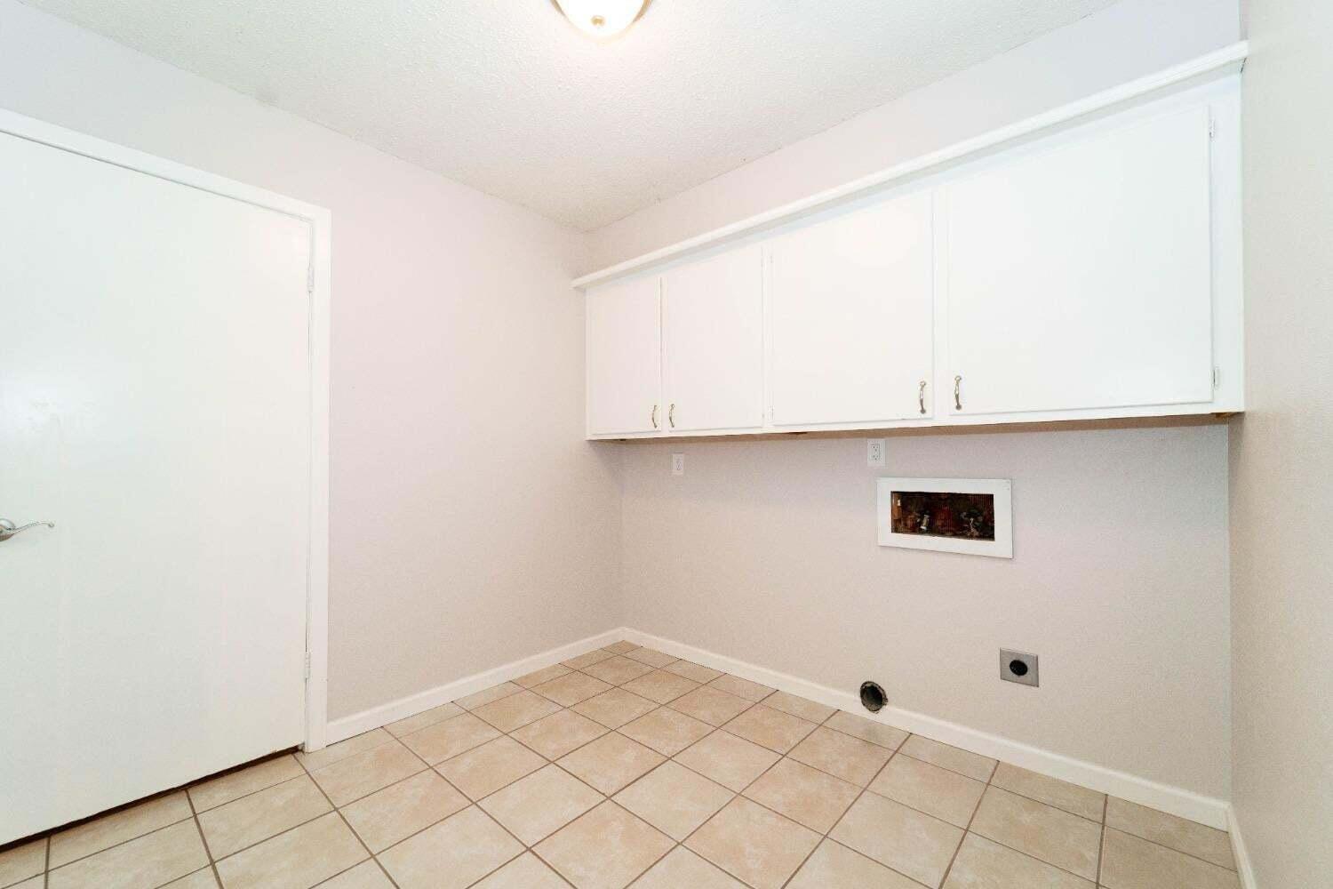 3404 53rd Street Lubbock, TX 79413 - Photo 12 of 19 10