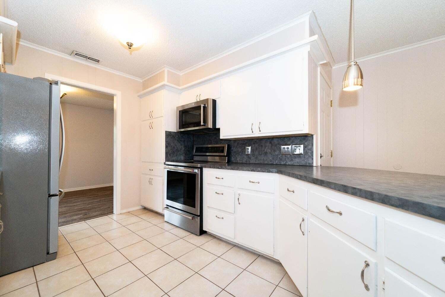 3404 53rd Street Lubbock, TX 79413 - Photo 18 of 19 17