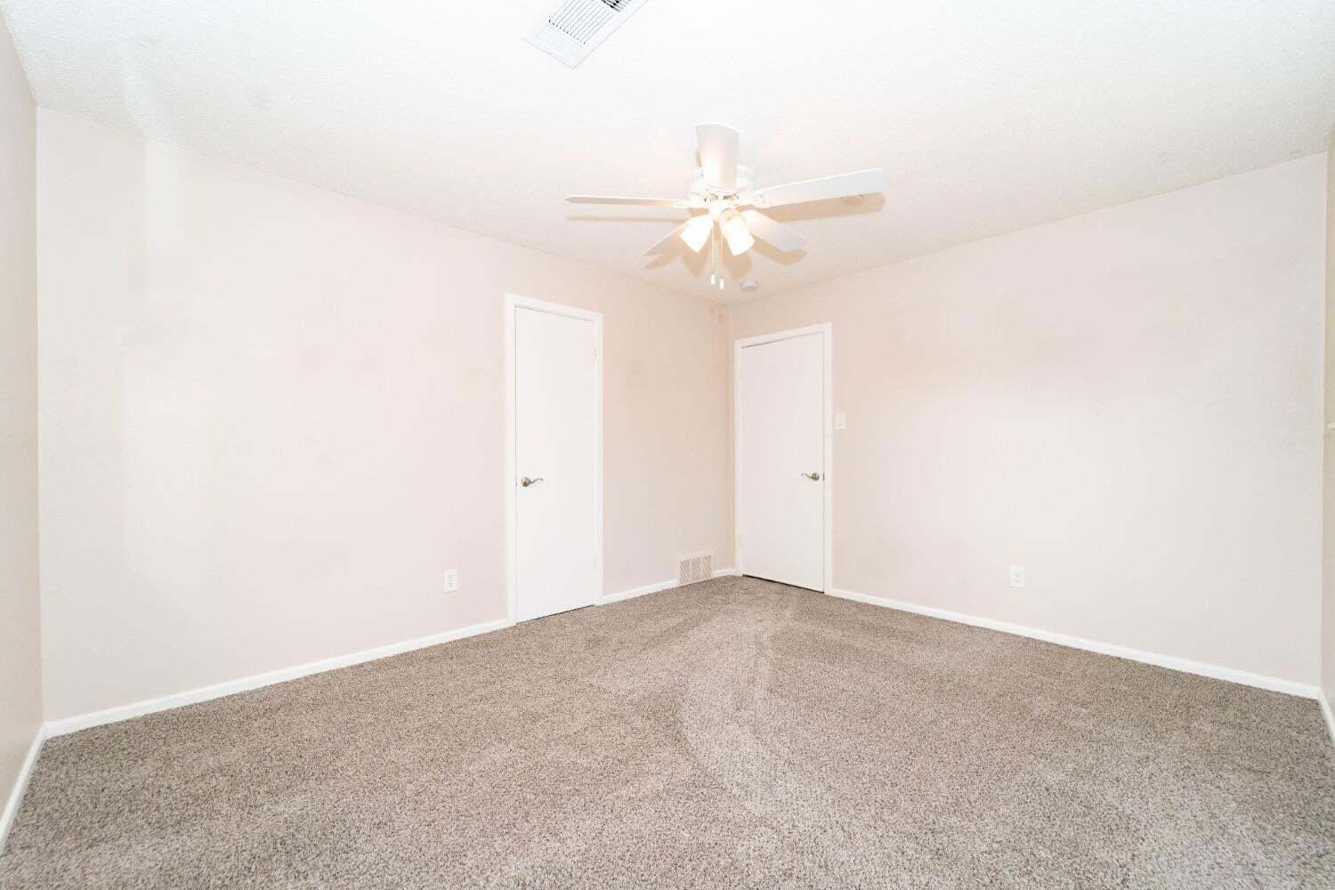 3404 53rd Street Lubbock, TX 79413 - Photo 5 of 19 3