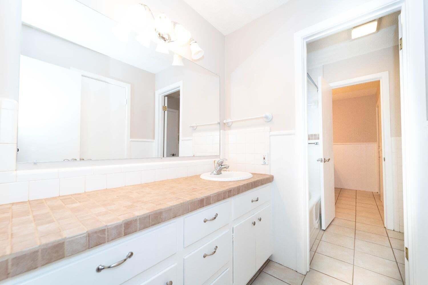 3404 53rd Street Lubbock, TX 79413 - Photo 6 of 19 4