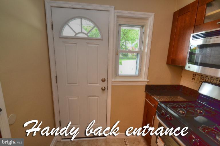 1035 Witherspoon Road Baltimore, MD 21212 - Photo 13 of 30 Kitchen