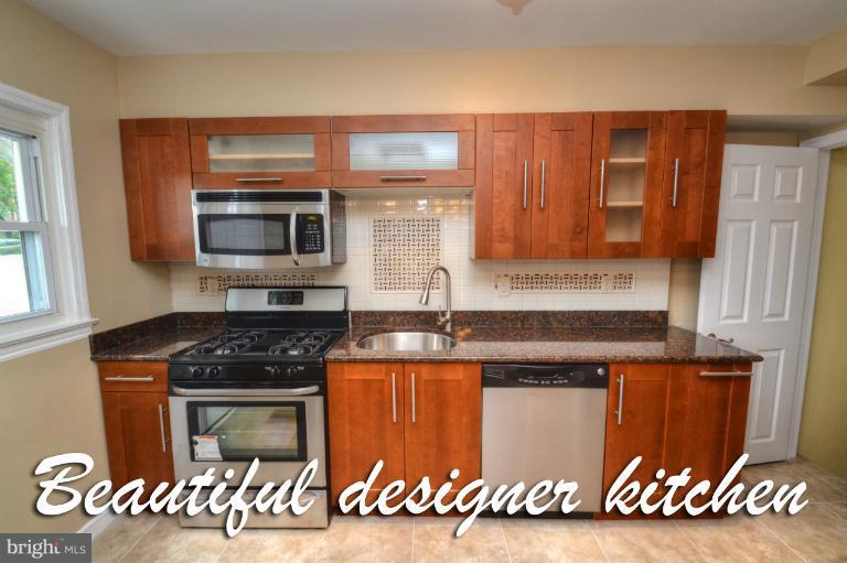 1035 Witherspoon Road Baltimore, MD 21212 - Photo 9 of 30 Kitchen