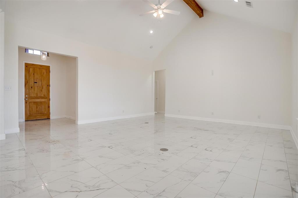 1841 Soda Springs Road Millsap, TX 76066 - Photo 6 of 33