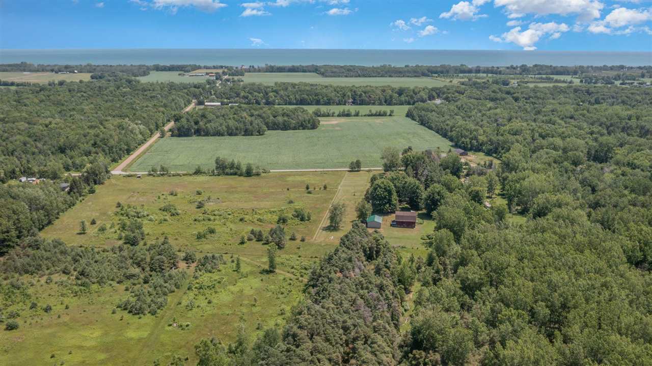 5137 North Tower Beach Road Pinconning, MI 48650 - Photo 5 of 41