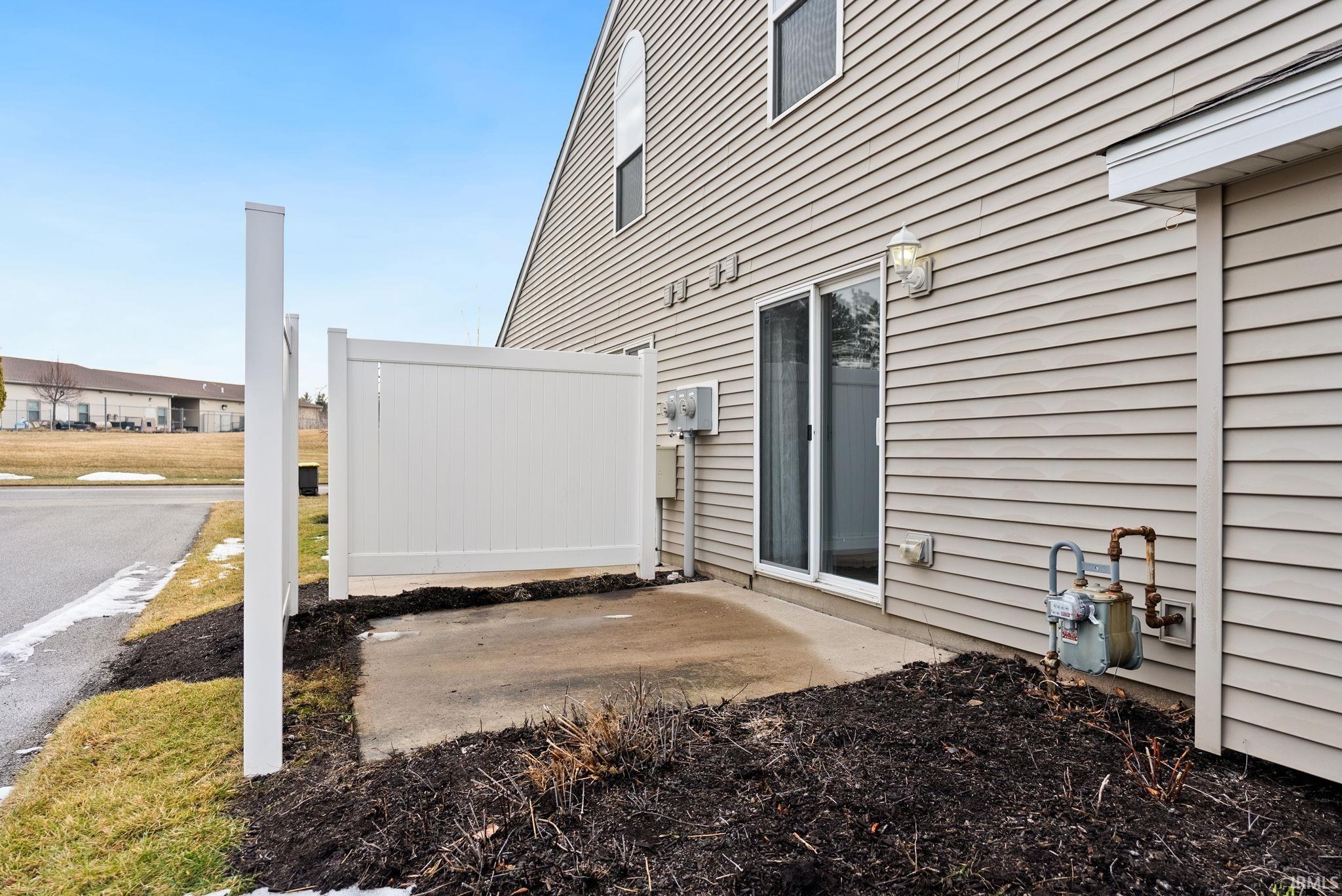 10105 Oak Trail Road Fort Wayne, IN 46825 - Photo 24 of 28