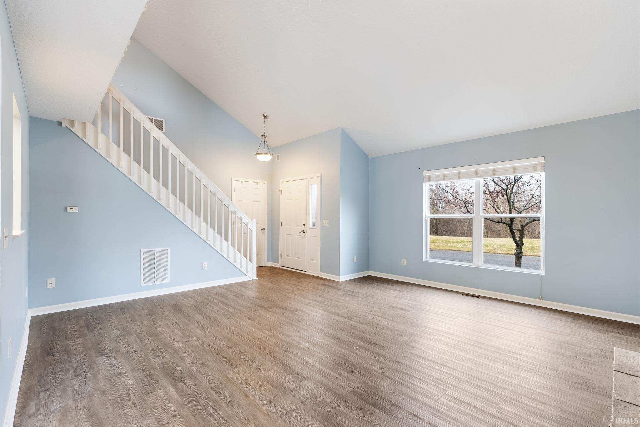 10105 Oak Trail Road Fort Wayne, IN 46825 - Photo 7 of 28