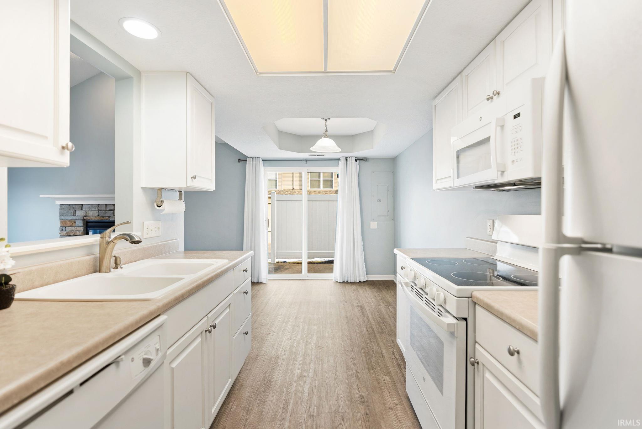 10105 Oak Trail Road Fort Wayne, IN 46825 - Photo 8 of 28