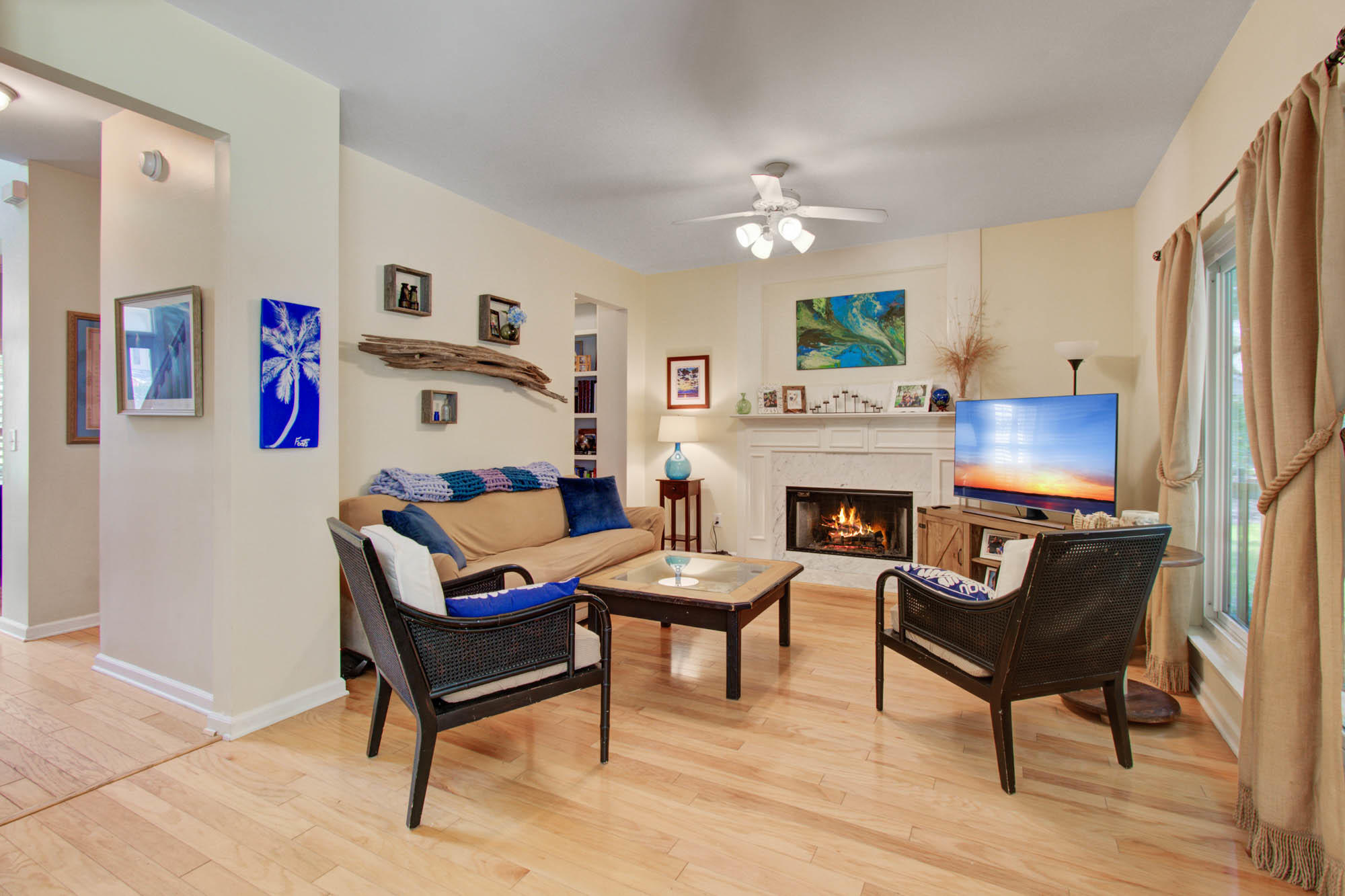 2753 Merwether Lane Mount Pleasant, SC 29466 - Photo 12 of 32 CalSiglerPhotography-2753Merwether (13)