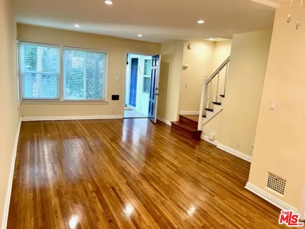 $3,850 | 1727 1/2 Malcolm Avenue, Los Angeles, CA 90024