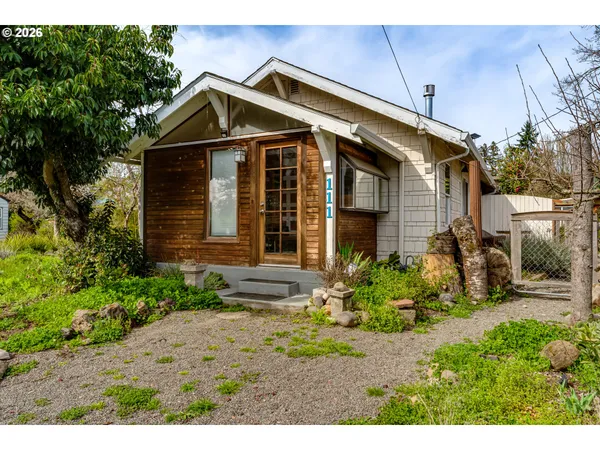 $375,000 | 111 Holeman Avenue, Eugene, OR 97404