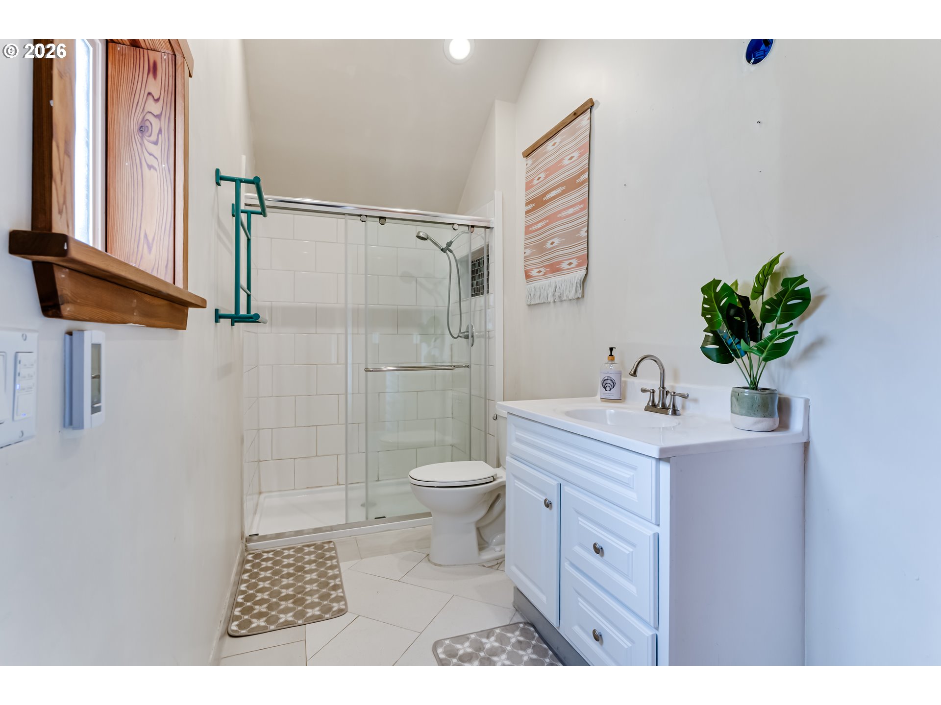 111 Holeman Avenue Eugene, OR 97404 - Photo 13 of 43