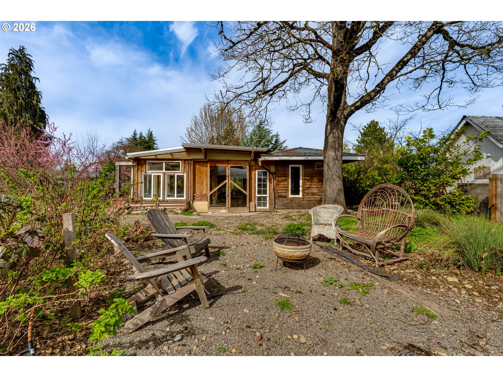 111 Holeman Avenue Eugene, OR 97404 - Photo 22 of 43