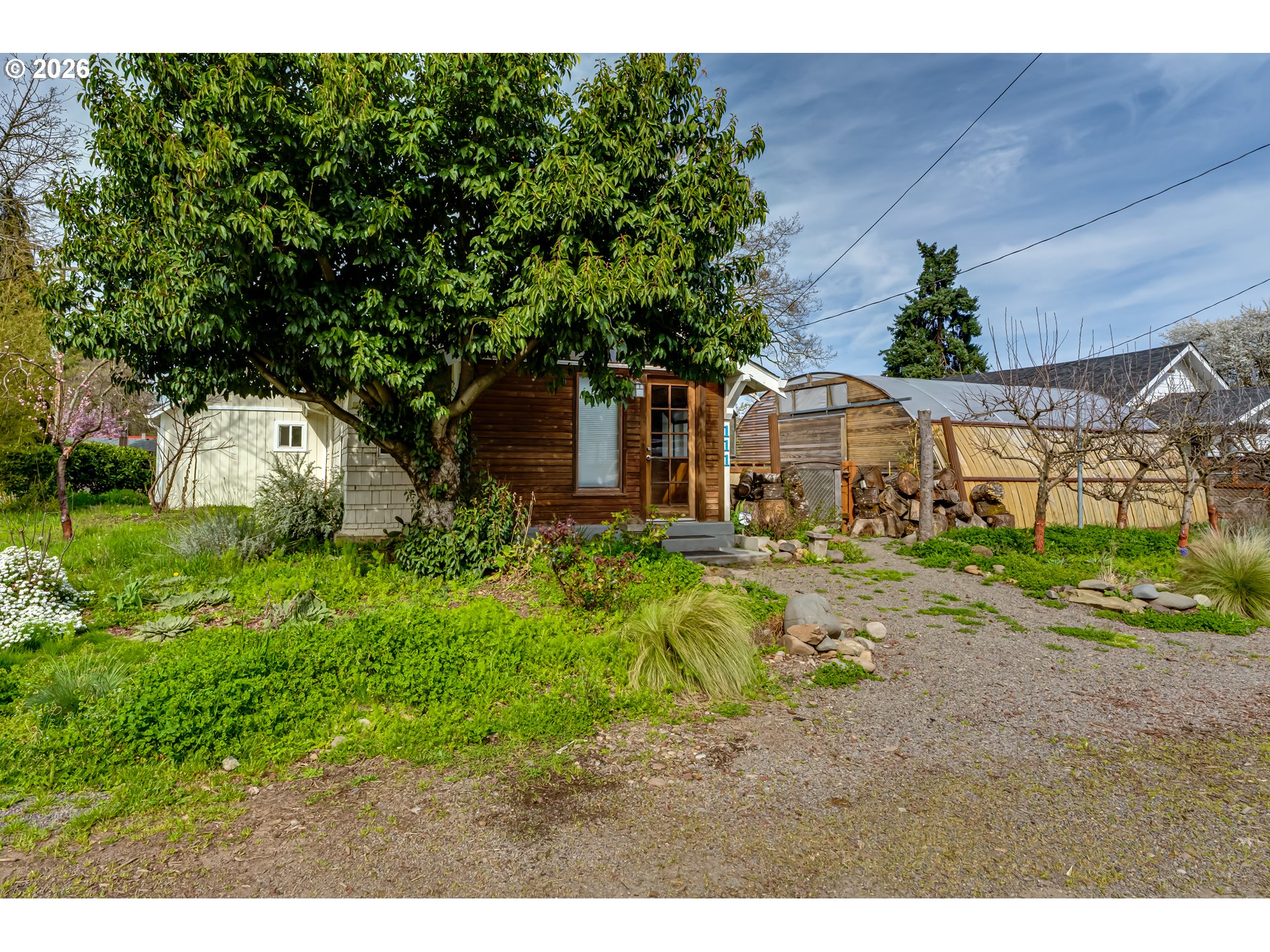 111 Holeman Avenue Eugene, OR 97404 - Photo 3 of 43
