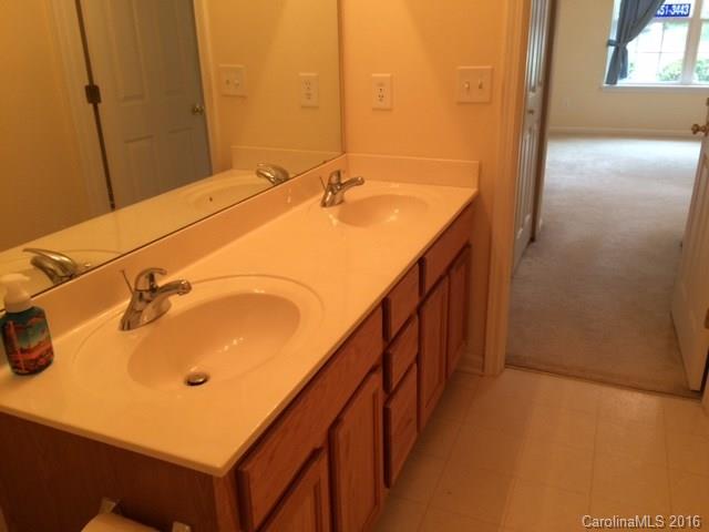 138 Limerick Road, Unit 1041 Mooresville, NC 28115 - Photo 6 of 11 Gallery Image 6