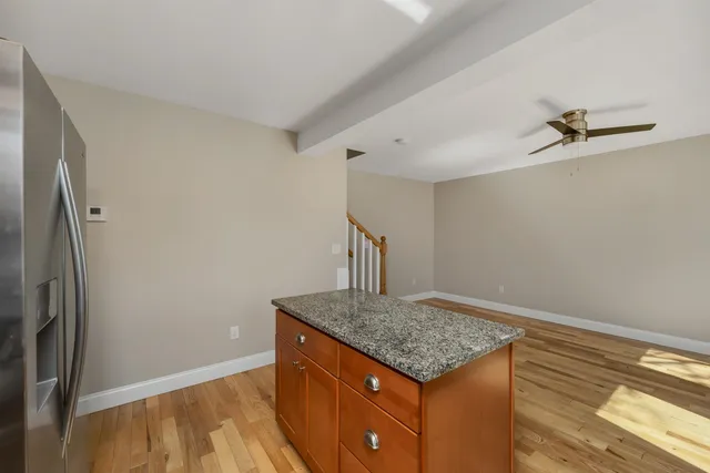 $2,350 | 370 Stage Road, Unit 4, Nottingham, NH 03290