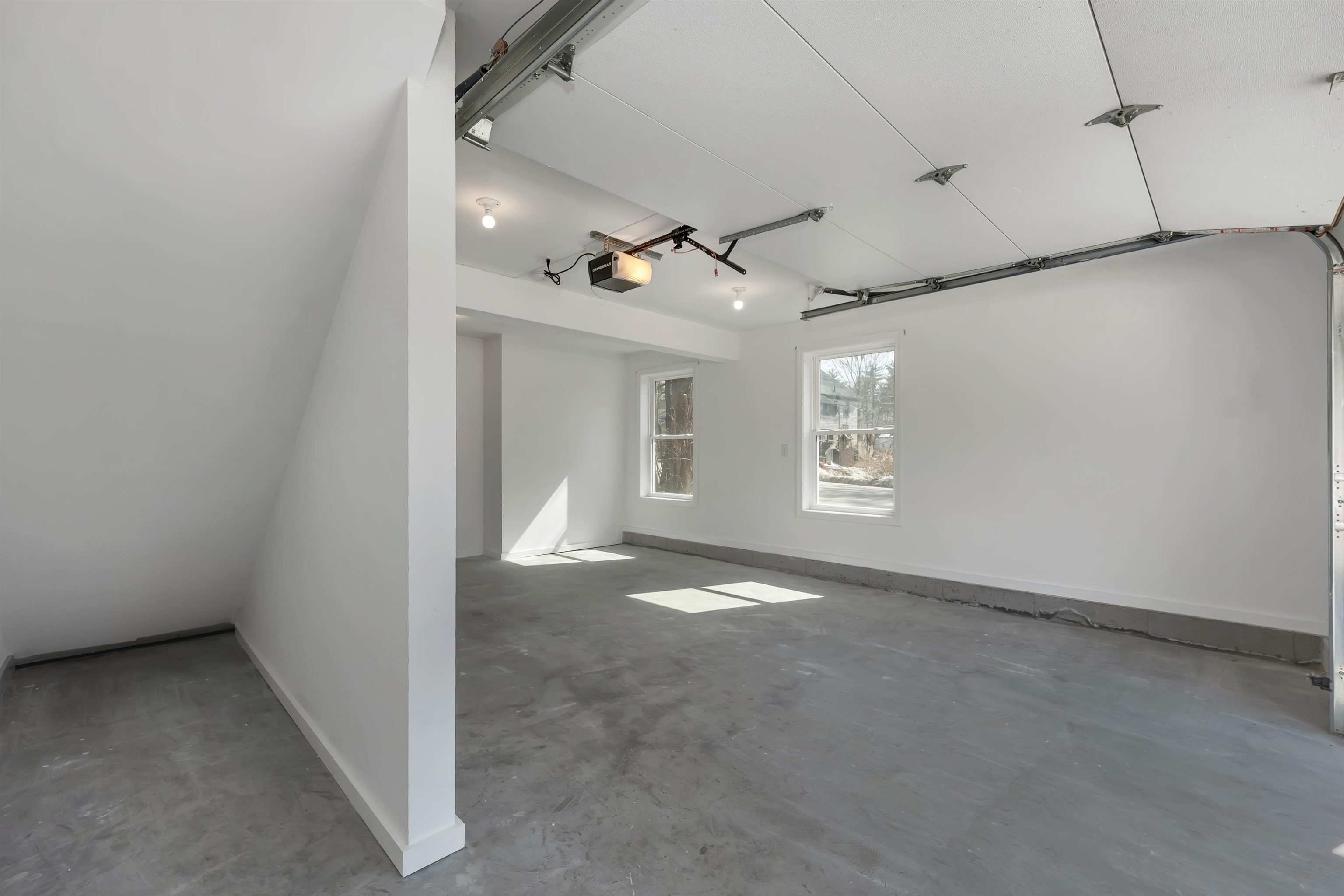 370 Stage Road, Unit 4 Nottingham, NH 03290 - Photo 36 of 40