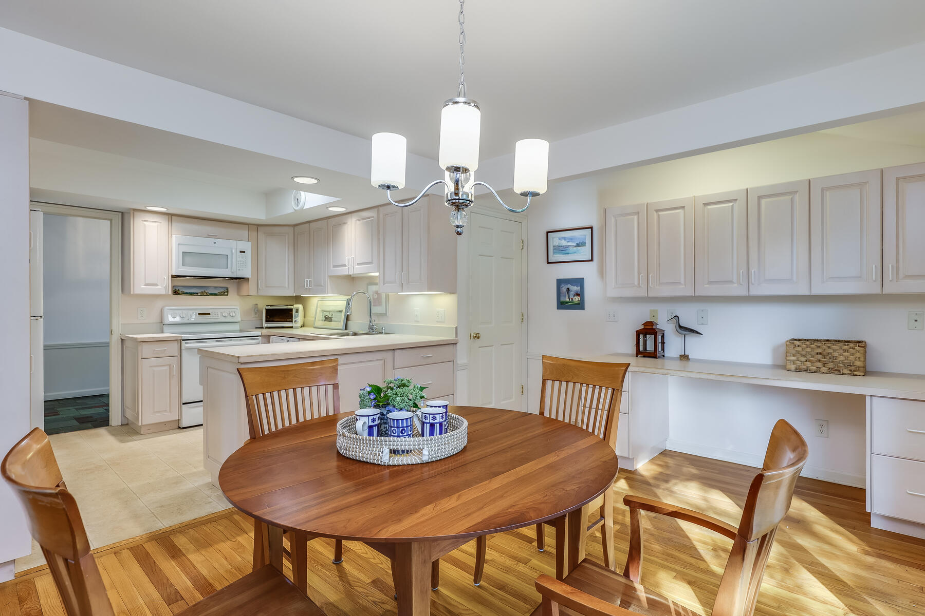 81 Joshua Jethro Road Chatham, MA 02633 - Photo 20 of 40 Kitchen Area
