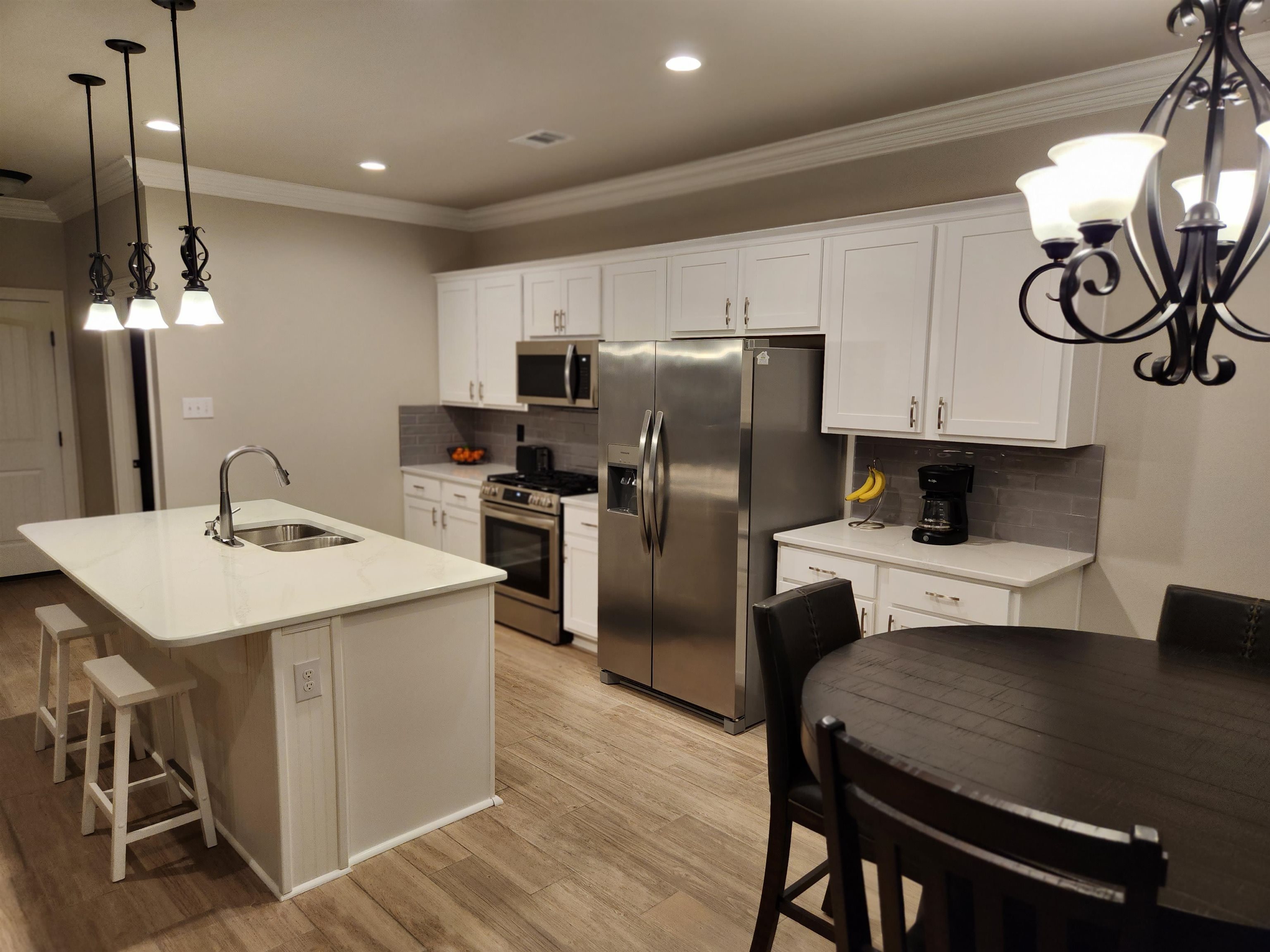 22280 Hibiscus Circle Foley, AL 36535 - Photo 4 of 8 Kitchen