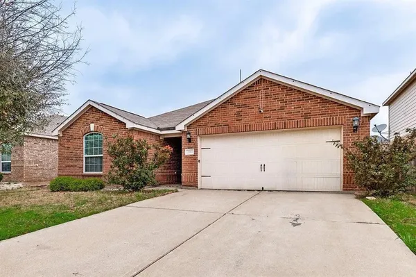 $2,149 | 120 Mount Vernon Lane, Venus, TX 76084