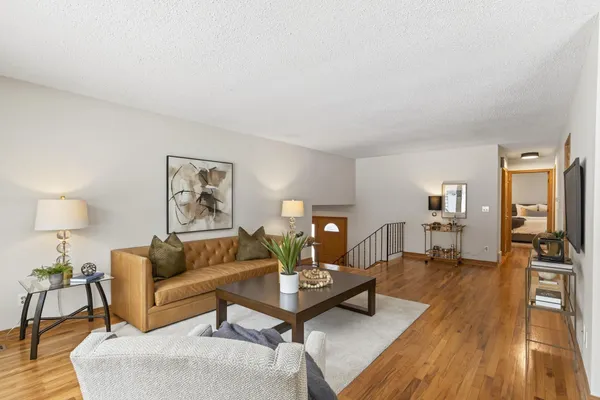 $375,000 | 16609 Galaxie Way, Rosemount, MN 55068