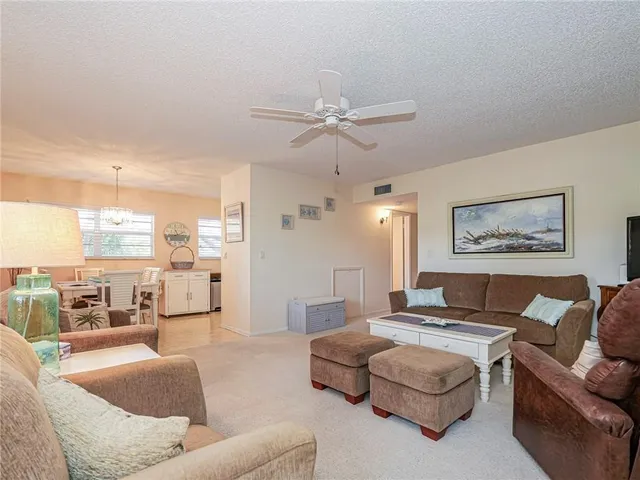 $1,800 | 5400 Jimmy Buffett Mem Highway, Unit E 11, Vero Beach, FL 32963