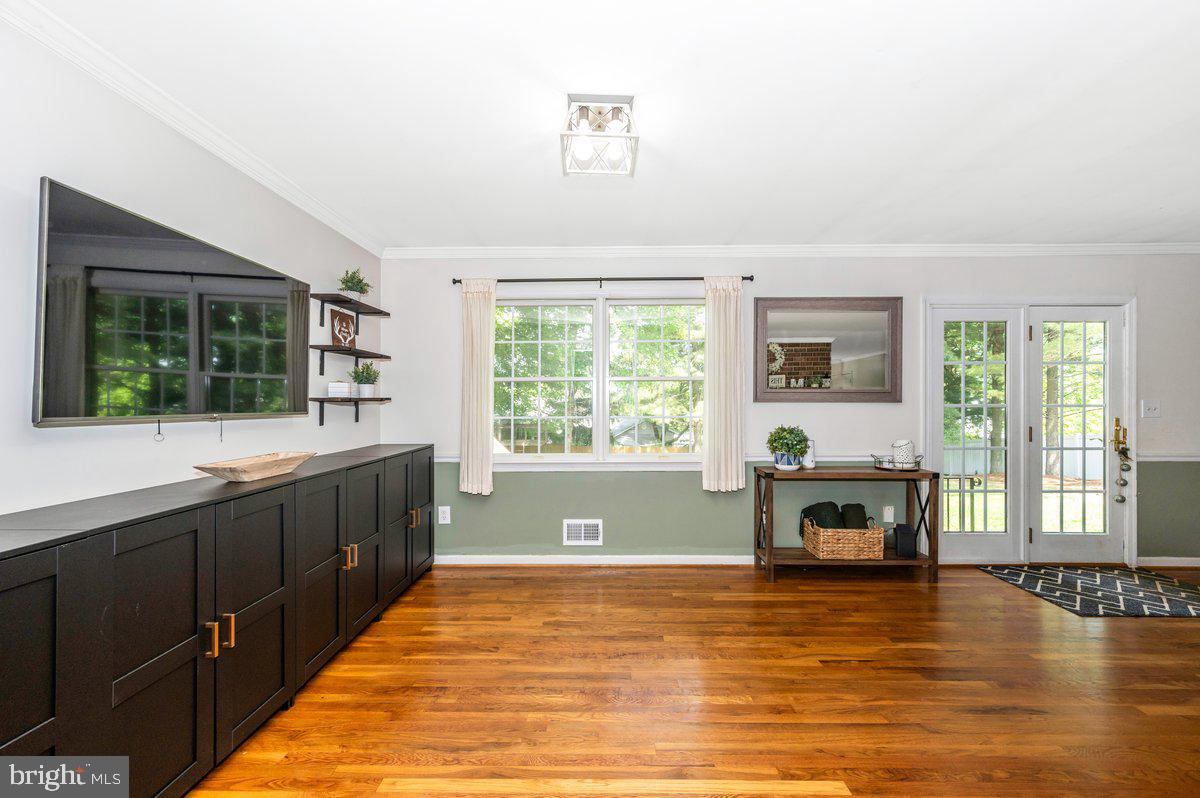 24624 Ridge Road Damascus, MD 20872 - Photo 15 of 44 Gallery Image 15