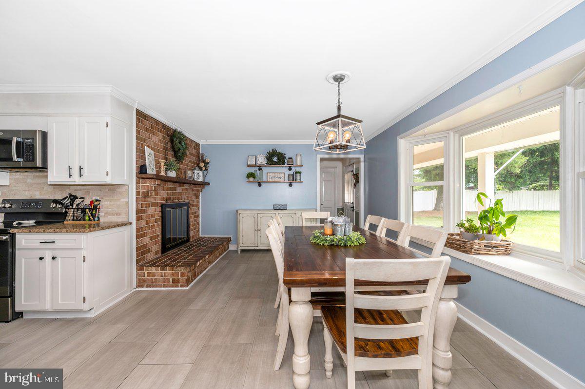 24624 Ridge Road Damascus, MD 20872 - Photo 19 of 44 Gallery Image 19
